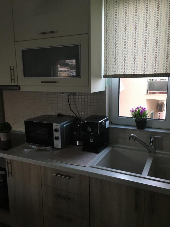 Flower Apartment Resmo Dış mekan fotoğraf
