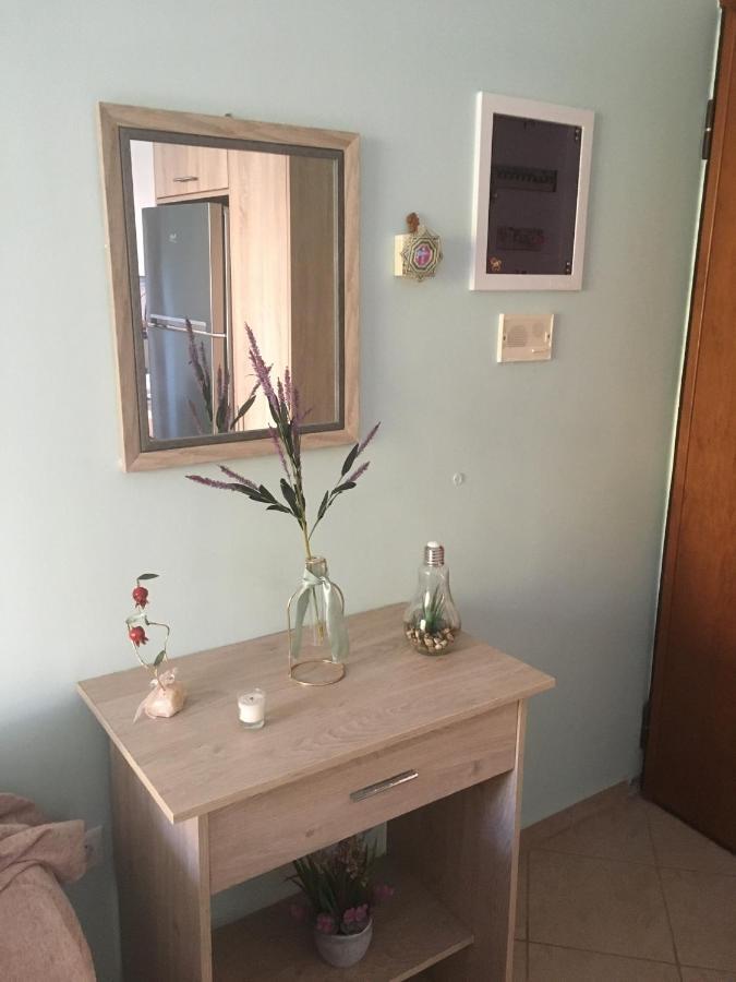 Flower Apartment Resmo Dış mekan fotoğraf