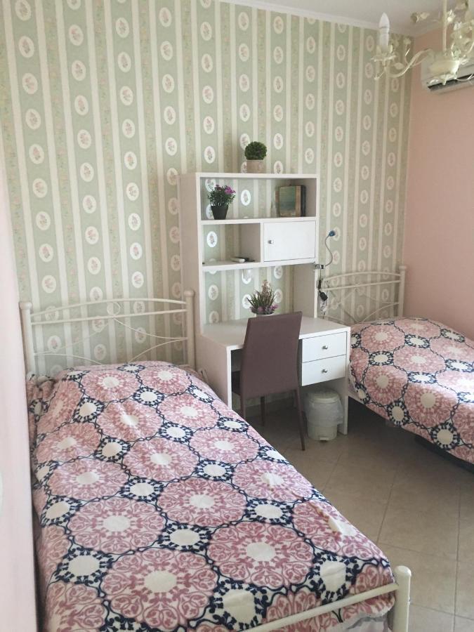 Flower Apartment Resmo Dış mekan fotoğraf